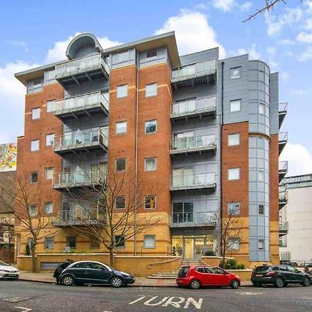 Cozy Modern Apartment In Croydon Central Dış mekan fotoğraf